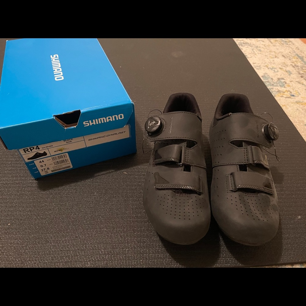 Men’s Shimano Size 10 (44) Peloton Cycle Shoes